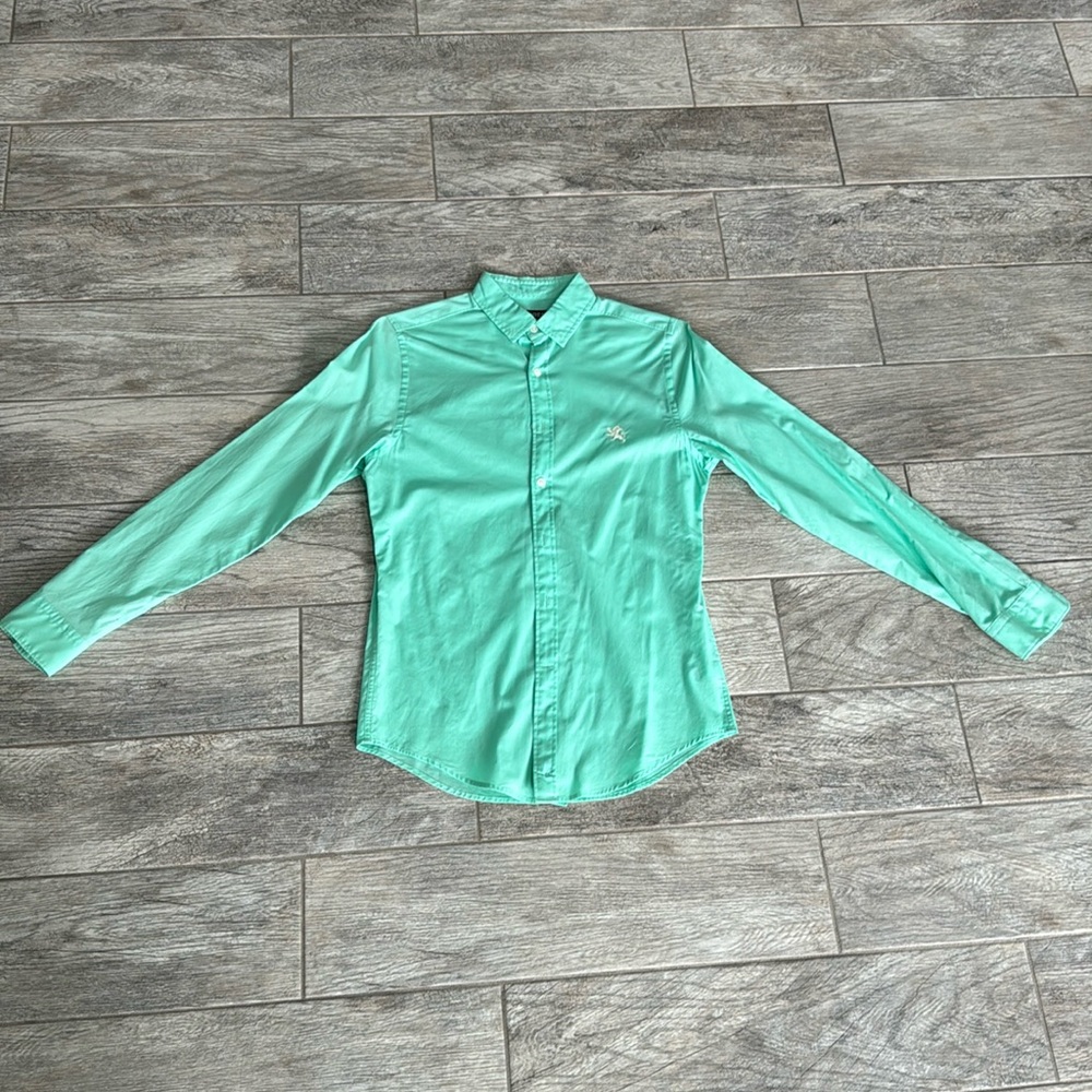 Mens XS button down shirt